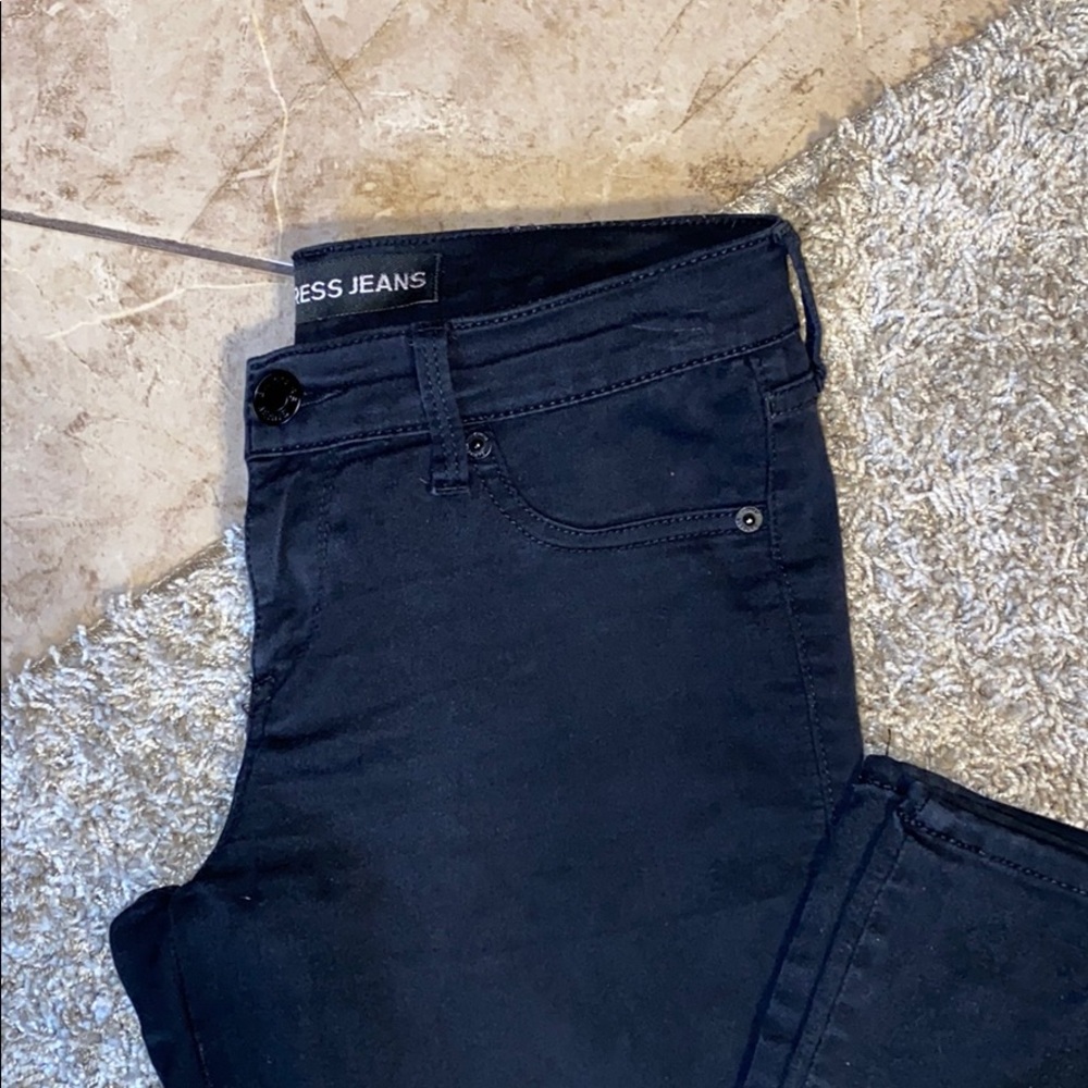 Express Low Rise Jeans - Picture 2 of 4